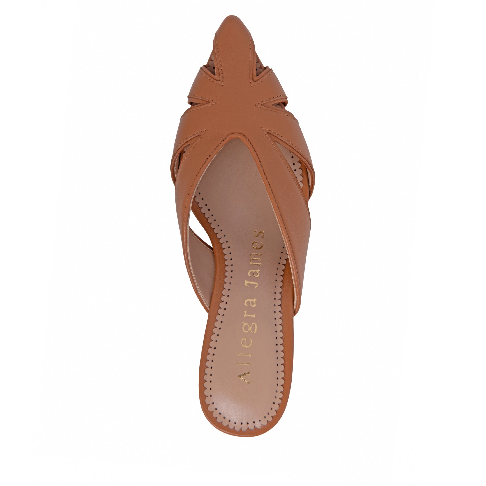 Angela in cognac brown leather