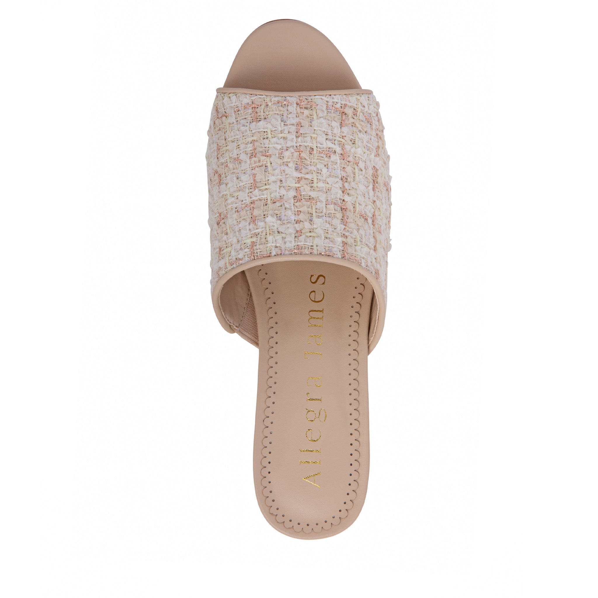Blanche in beige tweed
