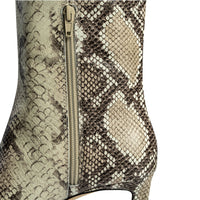 BELLA snake print