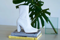 MARY Bootie in White Leather - Allegra James